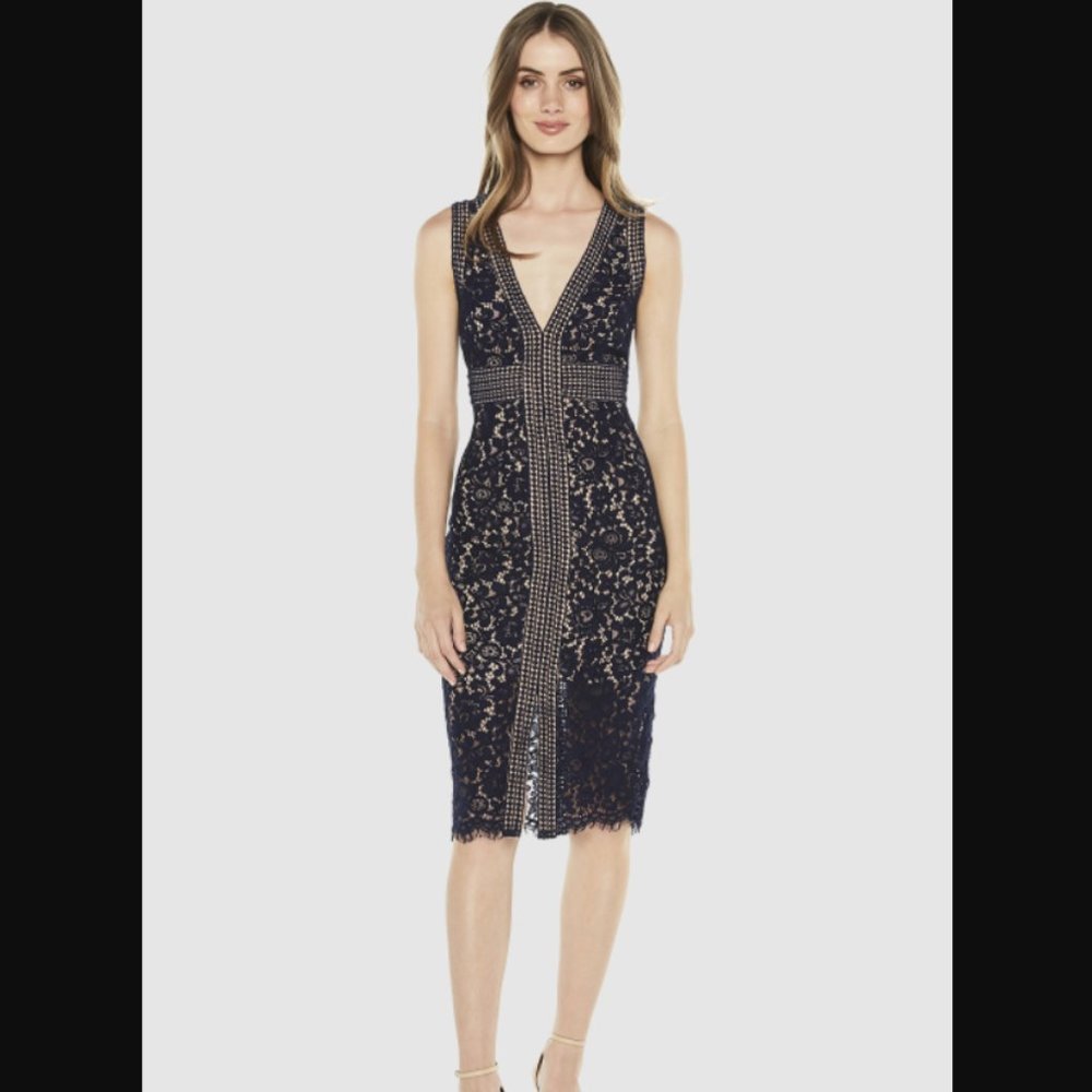 NWT Bardot Morgan Lace Dress - Size 10 - Navy
